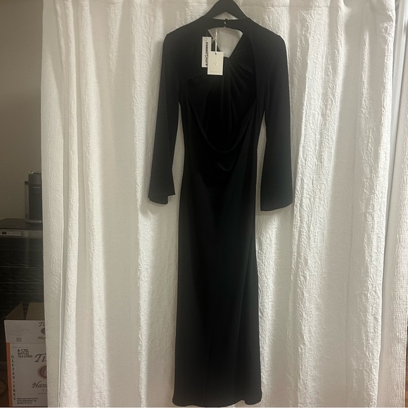 🍸Milio-Milano Twist Front Open Back Gown | NWT | S, M, L🍸 - Picture 5 of 9